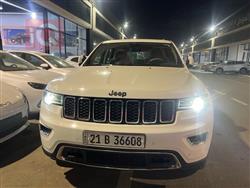 جیپ گراند شیرۆکی